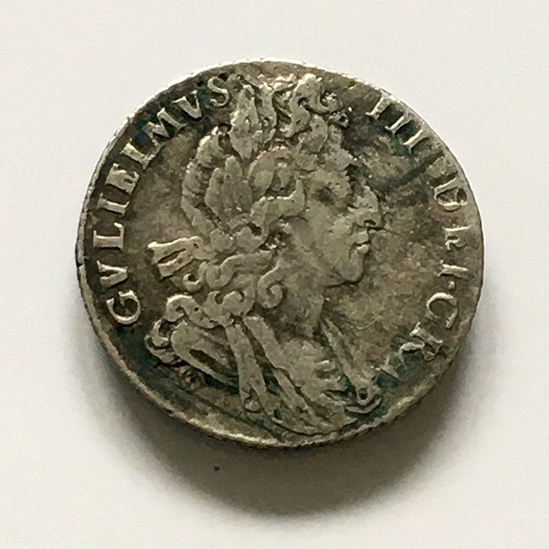 Sixpence 1699