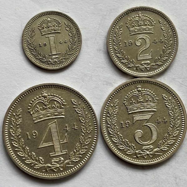 Maundy Set 1944